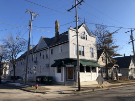 Sticky Rice, 1000 E. Locust St.