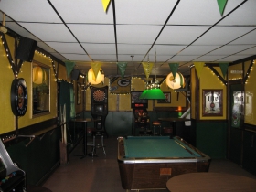 Inside Klinger's East