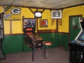 Inside Klinger's East