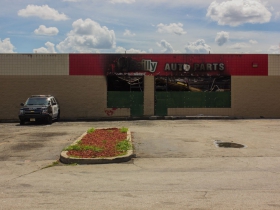 Heavily damaged O'Reilly Auto Parts