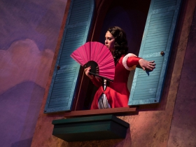 Rána Roman (Lilli Vanessi/Katharine) in rehearsal for Skylight Music Theatre’s production of Kiss Me, Kate May 17 – June 16.