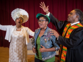 Cynthia Cobb (Mother Shaw), Ashley Levells (Yolanda), Ron Lee (Man)
