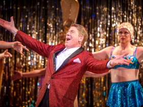 Norman Moses (Georges) in Skylight Music Theatre’s La Cage Aux Folles.