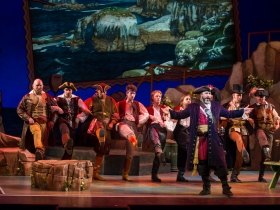 Cast of Pirates of Penzance