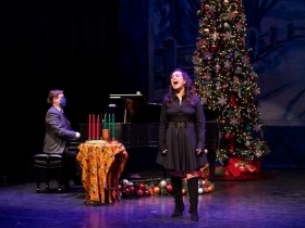 David Bonofiglio (left) and Rána Roman in Skylight Sings: A Holiday Special available for streaming December 11, 2020 – January 10, 2021.