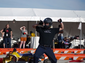 A black flag for Area515 is fun for the rest of us, as this driver performs “I’m a little teapot” as his punishment