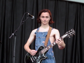 Sam Ruff-guitar/vocals