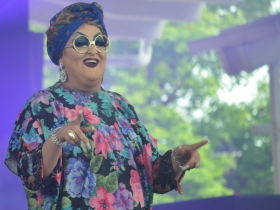 BJ Daniels Drag Show
