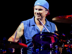Drummer, Chad Smith