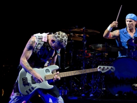 Flea and Chad Smith