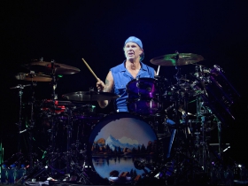 Drummer, Chad Smith