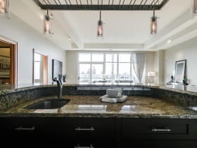 1313 N. Franklin Pl., Unit 702