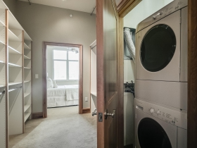 1313 N. Franklin Pl., Unit 702