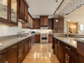 1313 N. Franklin Pl., #1005