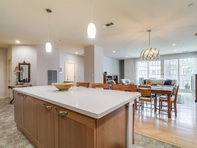 1522 N. Prospect Ave., Unit 201