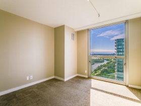1660 N. Prospect Ave., #1909