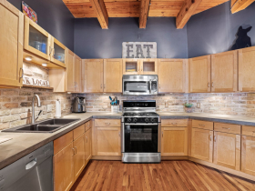 413 N. 2nd St., #390