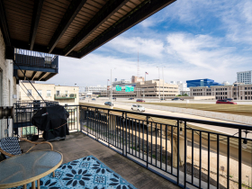 413 N. 2nd St., #390