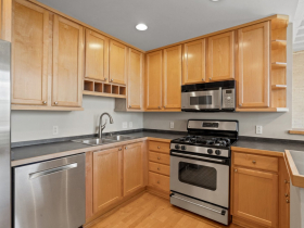 1325 N. Van Buren St., #402