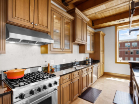 541 E. Erie St., #517