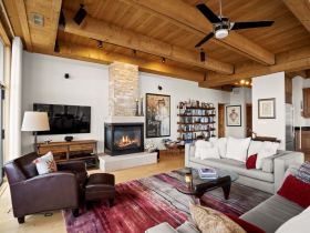 541 E. Erie St., #517