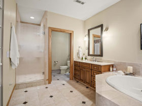 541 E. Erie St., #517