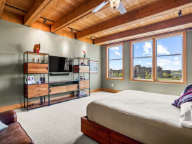 541 E. Erie St., #517