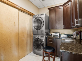 541 E. Erie St., #517
