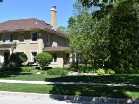 Earnell Lucas' Home