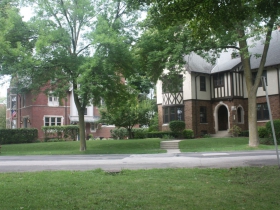 Homes on Wahl Avenue