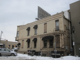 Hooligan's Super Bar