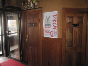 Hooligan's Super Bar