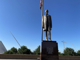 Abraham Lincoln Statue