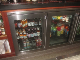 Izzy Hops Swig & Nosh