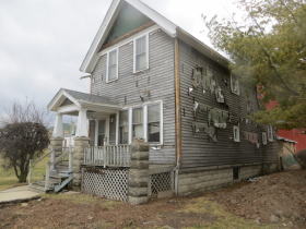 2137 N. Oakland Ave.