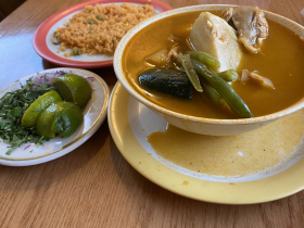 Caldo De Pollo