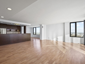 929 N. Astor St., #1808