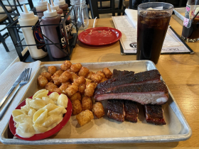 St Louis ribs, tots, and Mac and cheese
