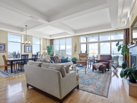 1313 N. Franklin Pl., #1306