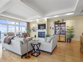1313 N. Franklin Pl., #1306