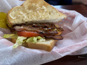 BLT