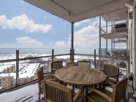 1313 N. Franklin Pl., #1306