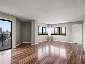 1633 N. Prospect Ave., #12B