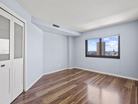 1633 N. Prospect Ave., #12B