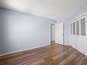 1633 N. Prospect Ave., #12B