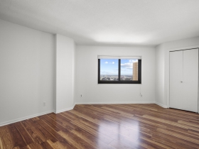 1633 N. Prospect Ave., #12B