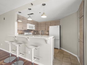 1633 N. Prospect Ave., #12B