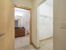601 E. Ogden Ave., Unit 707
