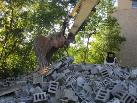 120 E. Land Pl. Demolition