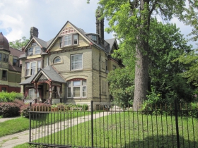 Manderley Bed & Breakfast